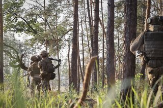 Les autorités ukrainiennes entretiennent le flou sur leur stratégie alors que l'armée russe signale depuis six jours des assauts d'ampleur.